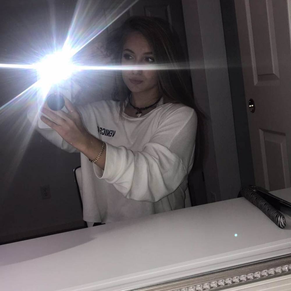 Meet your Posher, Giselle